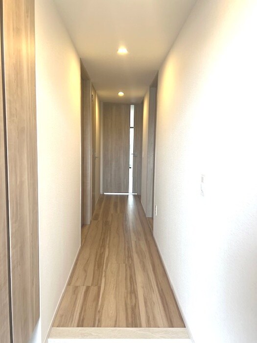 物件内観写真7　(廊下)