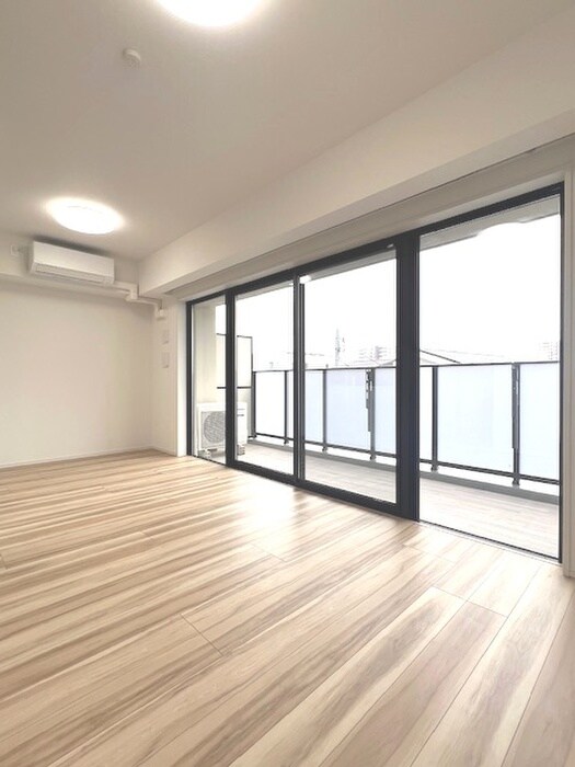 物件内観写真9　(居室)