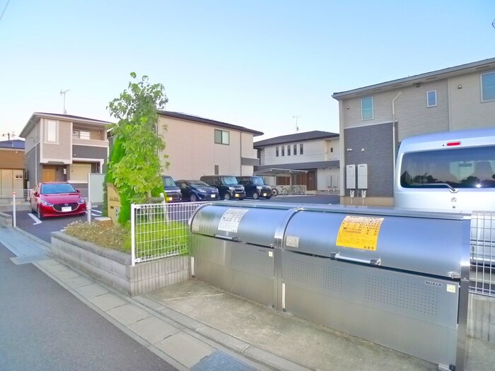 物件外観写真4　(建物設備)