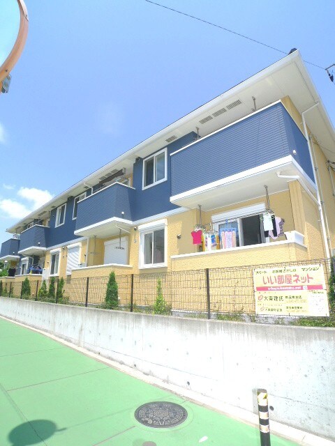 物件外観写真1　(外観写真)