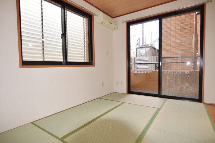 物件内観写真9　(居室)