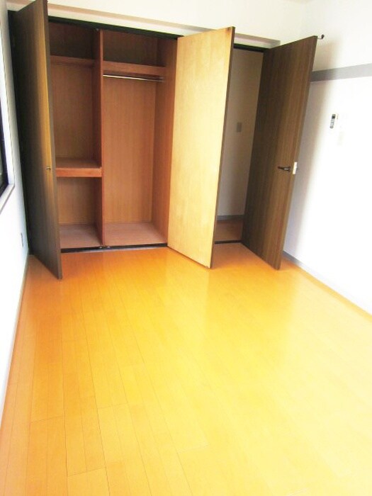 物件内観写真10　(収納)