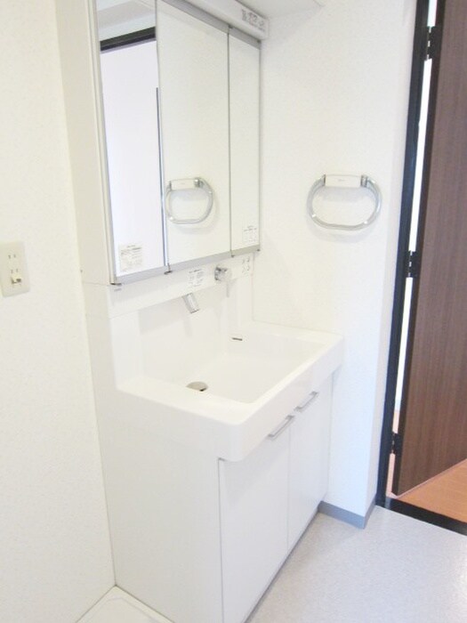 物件内観写真12　(洗面)