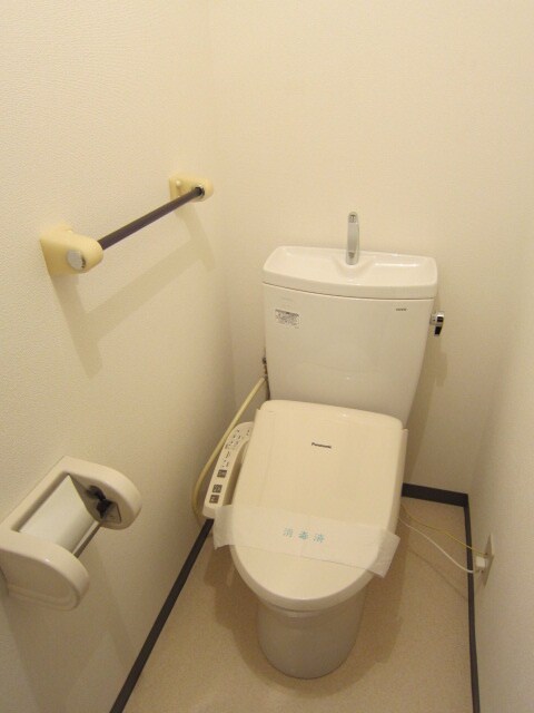 物件内観写真13　(トイレ)