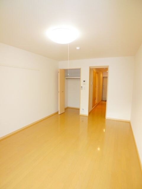 物件内観写真5　(居室)