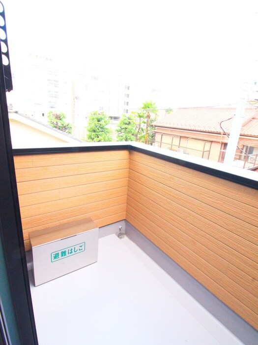 物件内観写真17　(ベランダ・バルコニー)