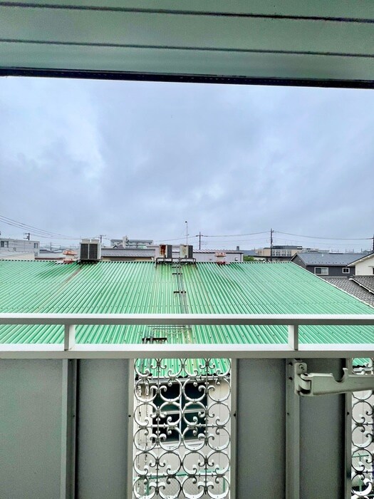 物件内観写真22　(室内からの展望)