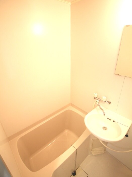 物件内観写真11　(バス／シャワールーム等)