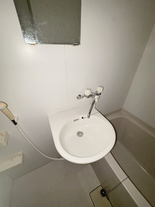 物件内観写真14　(洗面)