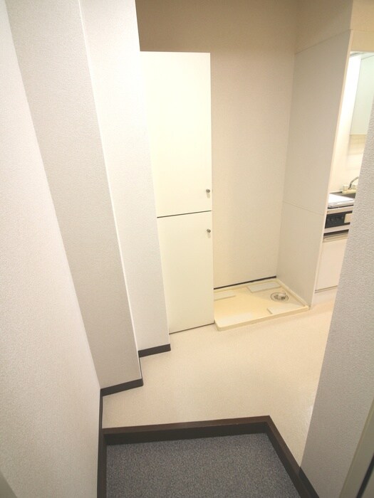 物件内観写真15　(玄関)