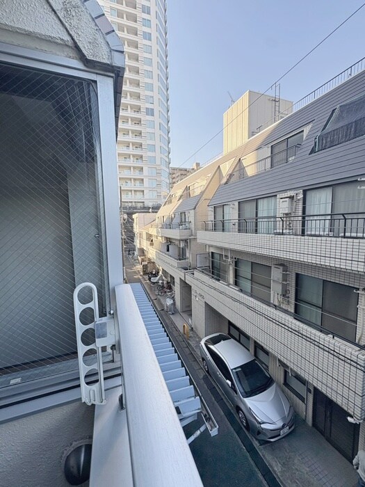 物件内観写真22　(室内からの展望)