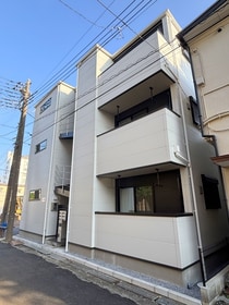 ＭＥＬＤＩＡ武里Ⅳの外観写真