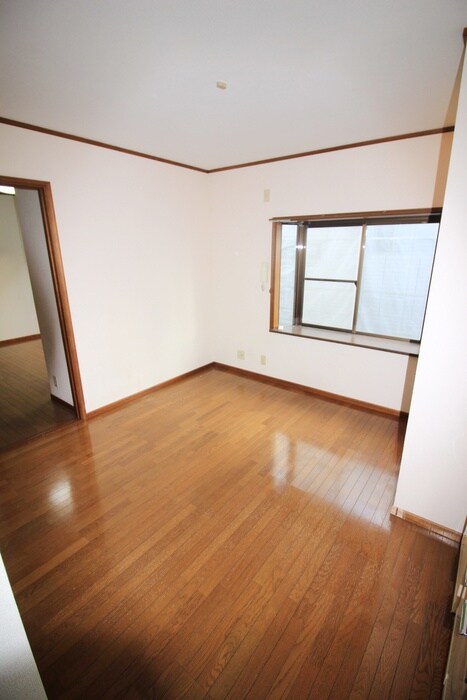 物件内観写真8　(内観写真)