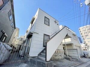 フルハウス外観写真