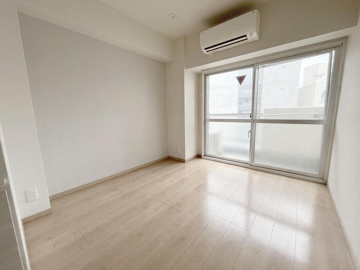 ウェルシャン第２池袋（802）の居室