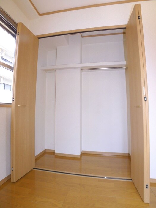 物件内観写真9　(収納)