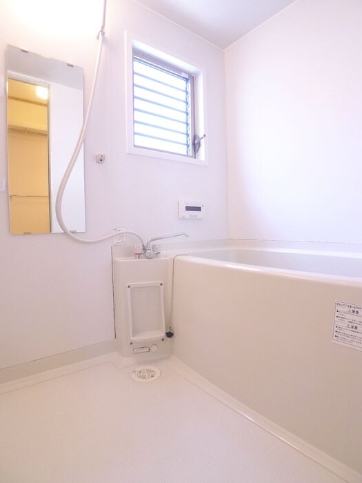 物件内観写真11　(バス／シャワールーム等)