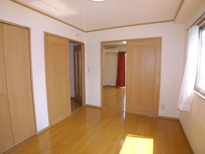 物件内観写真16　(居室)