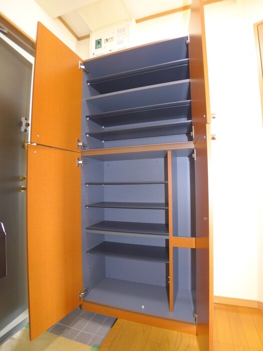 物件内観写真17　(靴箱)