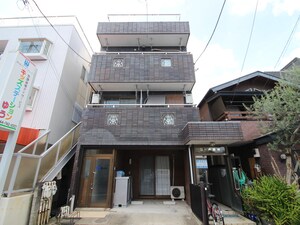 コーポ飯村外観写真