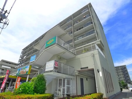 マンションニュー中山（717）外観写真