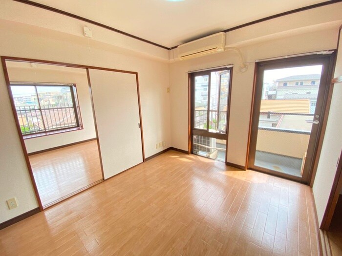 物件内観写真7　(居室)