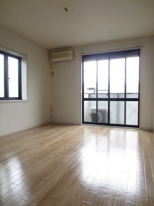 物件内観写真11　(居室)