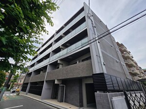 S-RESIDENCE高井戸EAST外観写真