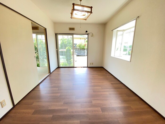 物件内観写真12　(居室)