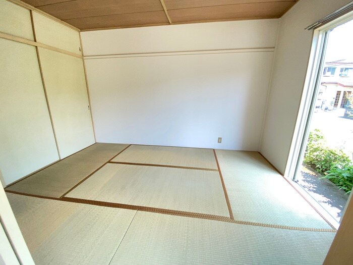 物件内観写真13　(居室)