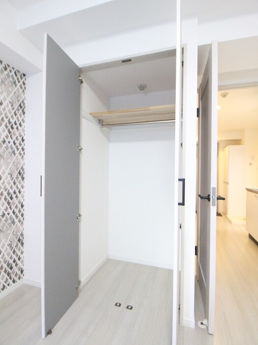 物件内観写真11　(収納)