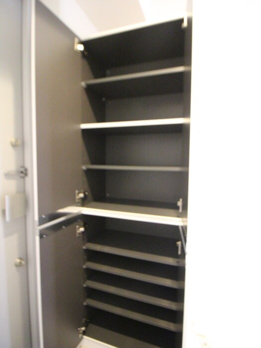 物件内観写真19　(靴箱)