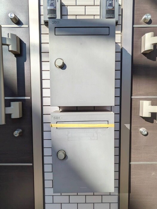 物件外観写真6　(建物設備)