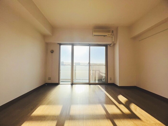 物件内観写真11　(居室)