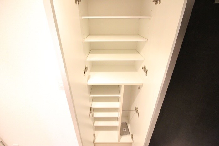 物件内観写真17　(靴箱)