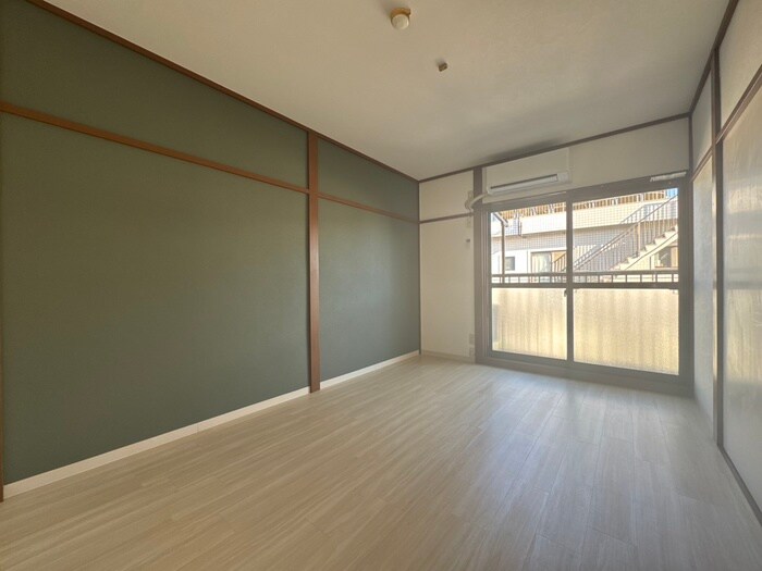 物件内観写真7　(居室)