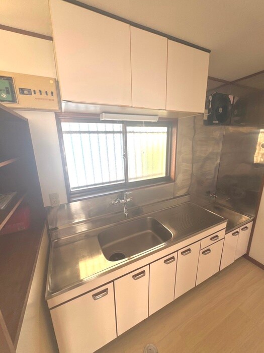 物件内観写真8　(キッチン)