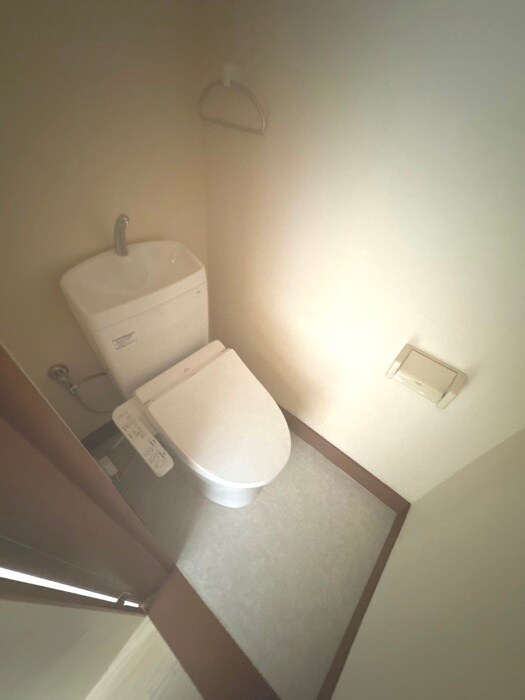 物件内観写真10　(トイレ)