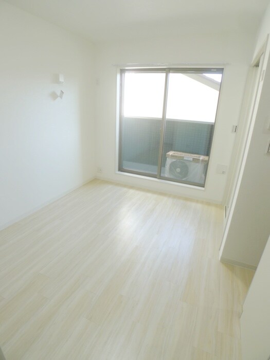 物件内観写真12　(居室)