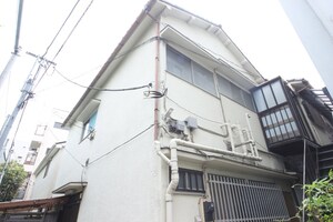 酒井アパート外観写真