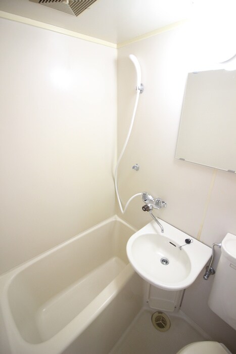 物件内観写真12　(バス／シャワールーム等)