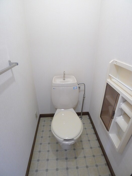 物件内観写真11　(トイレ)