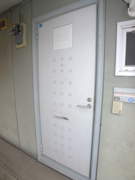 物件内観写真22　(玄関)