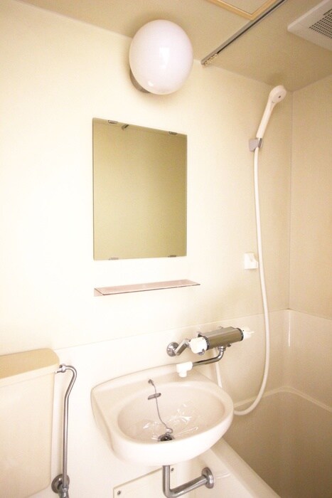 物件内観写真11　(洗面)