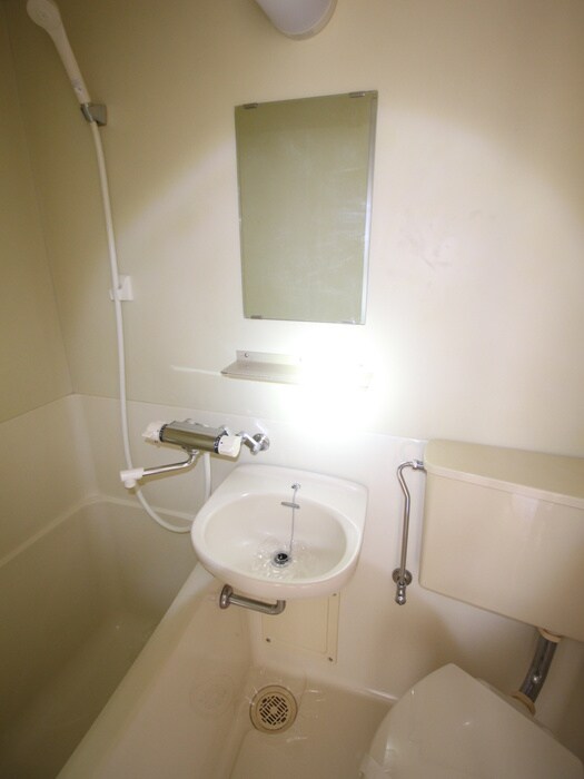 物件内観写真11　(洗面)