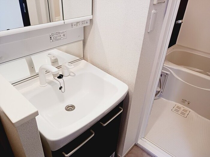 物件内観写真6　(洗面)