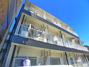 平和マンション外観写真