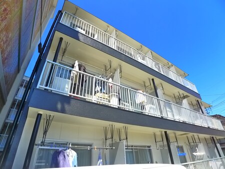 平和マンション外観写真