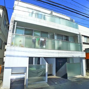 べるべ－る中山外観写真
