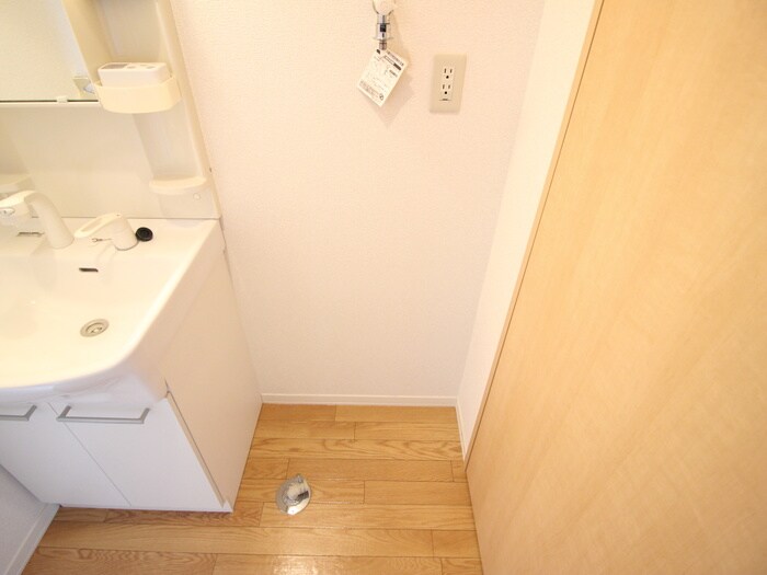 物件内観写真20　(洗濯機置場)